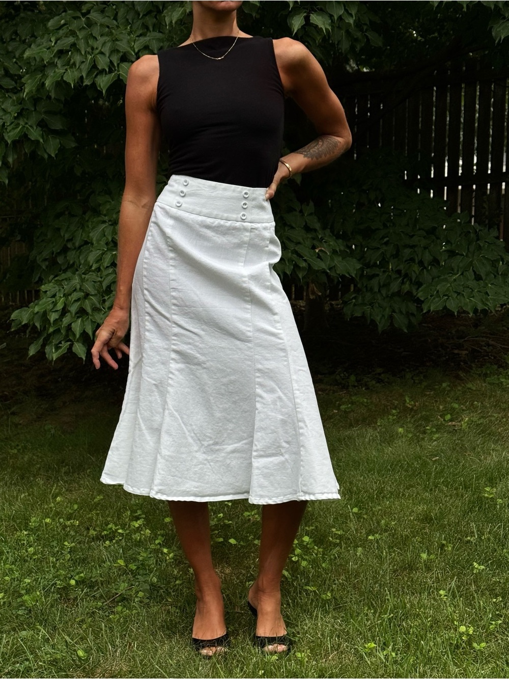 Classic White High-Waist A-Line Midi Skirt with Button Detail
